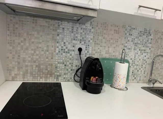 Fantastic 1 Bedroom Apartment At Roma Avenue - 1B Lisboa